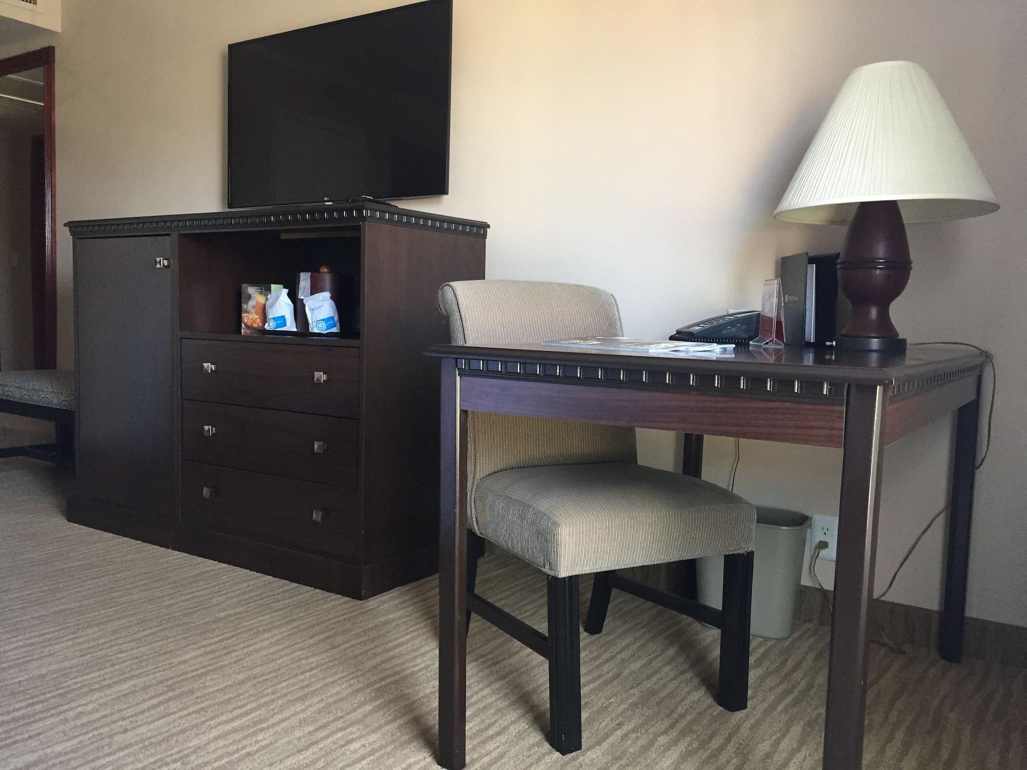Coast Burbank Hotel Экстерьер фото