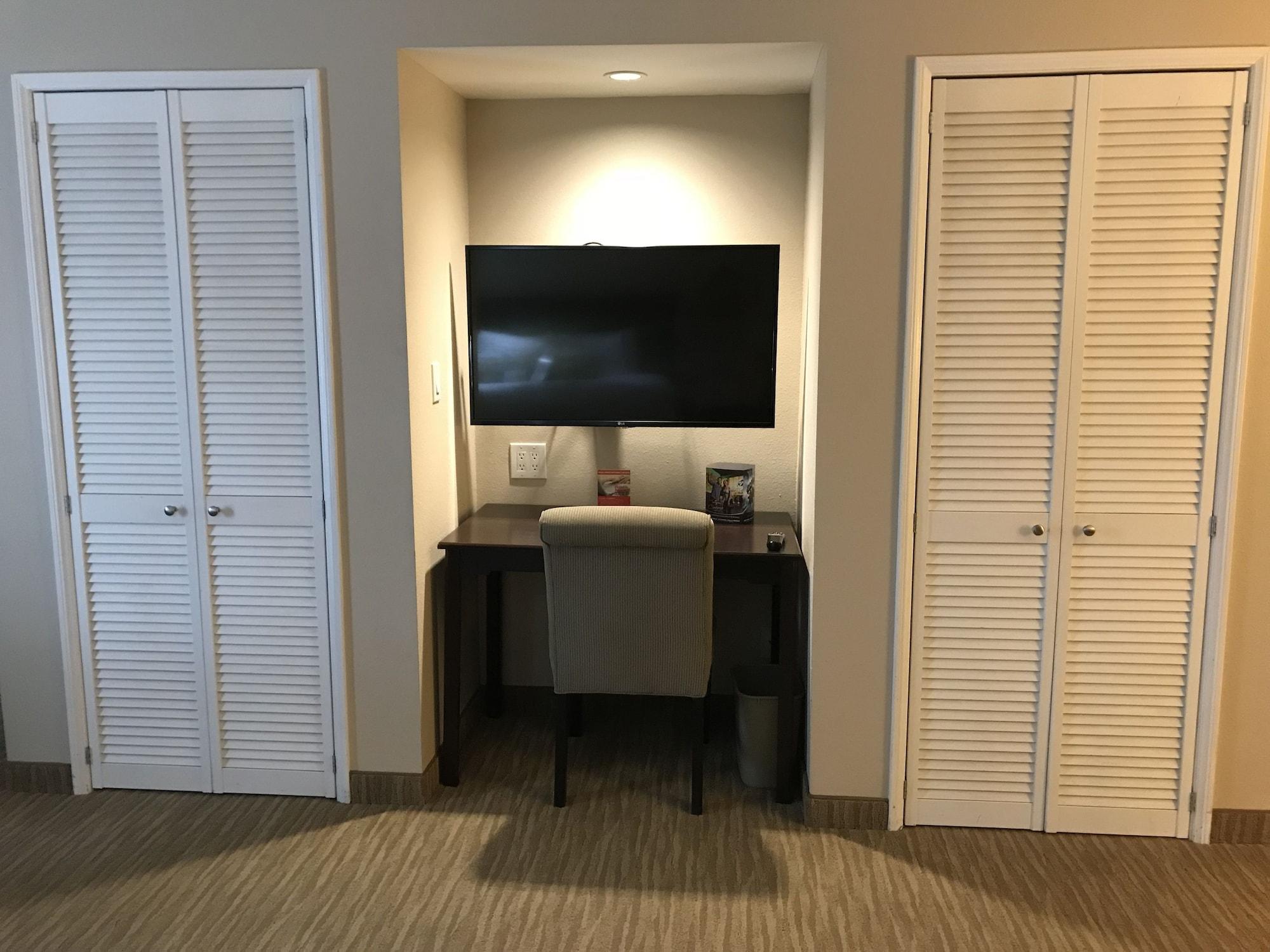 Coast Burbank Hotel Экстерьер фото